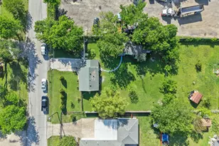 11405 S Blossom Circle, Balch Springs, TX 75180 - Photo 15