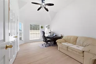 7451 Stonybrooke Dr, North Richland Hills, TX 76182 - Photo 21