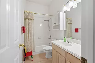 7451 Stonybrooke Dr, North Richland Hills, TX 76182 - Photo 23