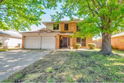 627 Lemon Drive, Arlington, TX 76018 - Photo 1