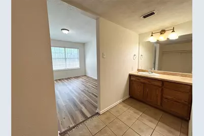 214 Locust Street S, Sulphur Springs, TX 75482 - Photo 9