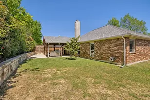 2301 Trickling Creek Dr, Garland, TX 75041 - Photo 25