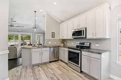 2301 Trickling Creek Drive, Garland, TX 75041 - Photo 21