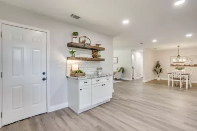 104 Thomas Street, Joshua, TX 76058 - Photo 13