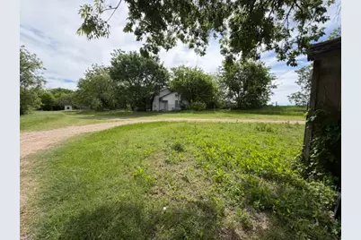 2612 S Interstate 35 E, Lancaster, TX 75146 - Photo 1