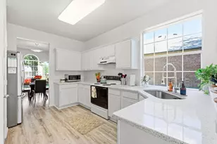 239 High Pointe Ln, Cedar Hill, TX 75104 - Photo 11