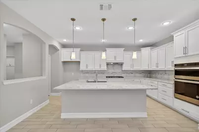 940 Crest Breeze Drive, Fort Worth, TX 76052 - Photo 13