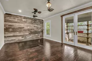 900 E Hubbard St, Mineral Wells, TX 76067 - Photo 13