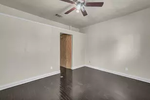 900 E Hubbard St, Mineral Wells, TX 76067 - Photo 17