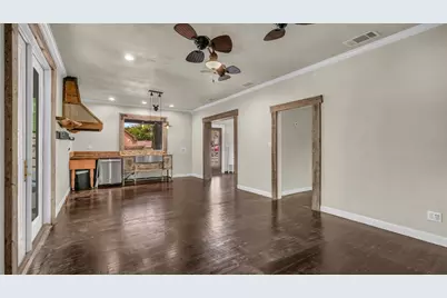 900 E Hubbard Street, Mineral Wells, TX 76067 - Photo 27