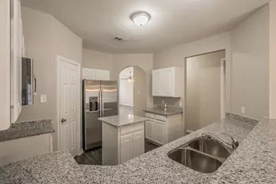 2301 Springmere Drive, Arlington, TX 76012 - Photo 15