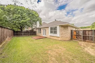 2301 Springmere Dr, Arlington, TX 76012 - Photo 37