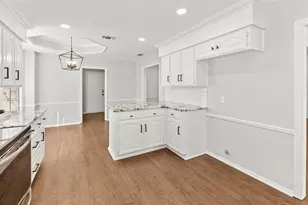 502 Crestview Dr, Grapevine, TX 76051 - Photo 17