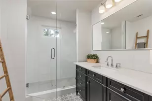 804 N College St, McKinney, TX 75069 - Photo 21