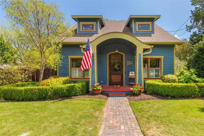 804 N College Street, McKinney, TX 75069 - Photo 1