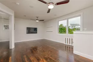 804 N College St, McKinney, TX 75069 - Photo 21