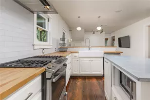 804 N College St, McKinney, TX 75069 - Photo 13