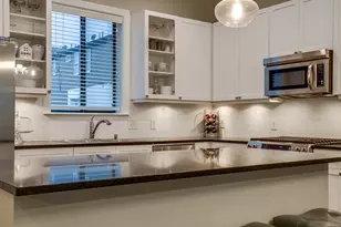 4211 Rawlins St, Dallas, TX 75219 - Photo 11