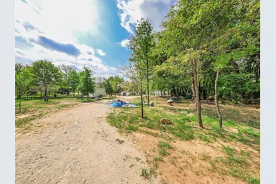775 Phillips Drive, Azle, TX 76020 - Photo 37
