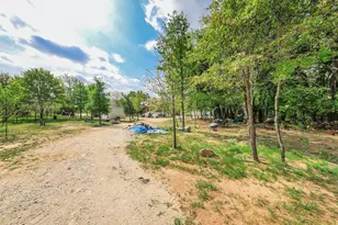 775 Phillips Dr, Azle, TX 76020 - Photo 37