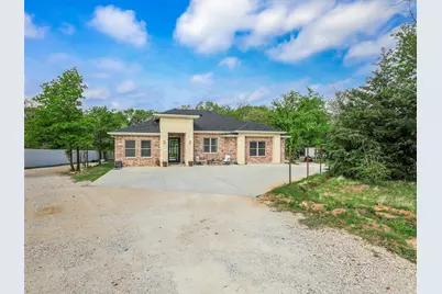 775 Phillips Drive, Azle, TX 76020 - Photo 3