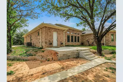 775 Phillips Drive, Azle, TX 76020 - Photo 33