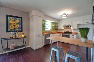 8717 Hackney Ln, Dallas, TX 75238 - Photo 9