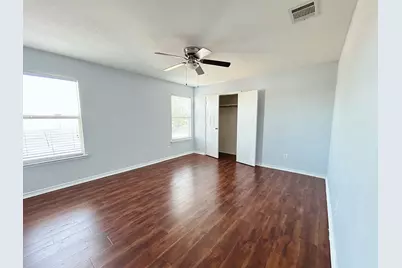 8008 Hidden Oaks Drive, Fort Worth, TX 76120 - Photo 15