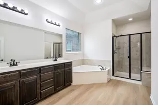 10425 Old Eagle River Ln, McKinney, TX 75072 - Photo 15