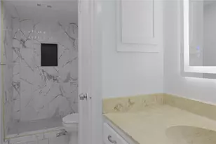 8109 Skillman St, Dallas, TX 75231 - Photo 15