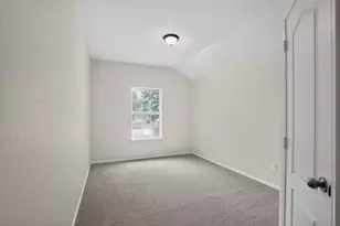 649 Nemitz St, Crowley, TX 76036 - Photo 15