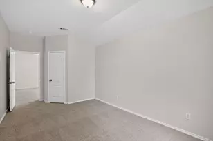 649 Nemitz St, Crowley, TX 76036 - Photo 21