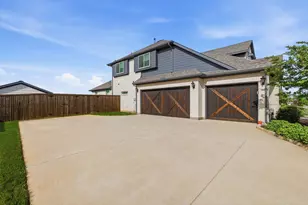 11300 Cedar Creek Dr, Cross Roads, TX 76227 - Photo 5
