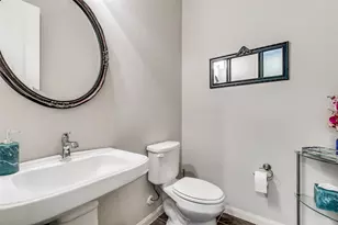 1036 Gardenia St, Carrollton, TX 75007 - Photo 19