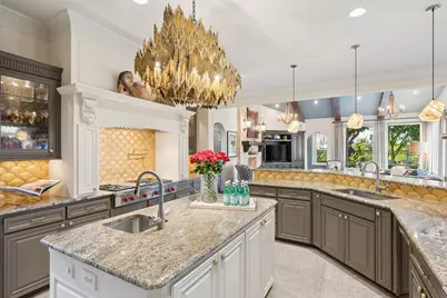 1008 Excalibur Boulevard, Lewisville, TX 75056 - Photo 19