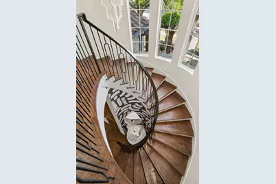 1008 Excalibur Boulevard, Lewisville, TX 75056 - Photo 31