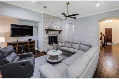 8841 Sutton Drive, Frisco, TX 75035 - Photo 17