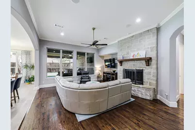 8841 Sutton Drive, Frisco, TX 75035 - Photo 15