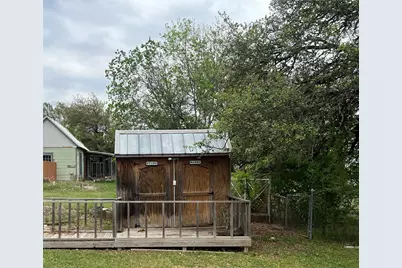 724 W First Street, Hico, TX 76457 - Photo 3