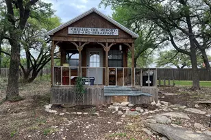 724 W 1st St, Hico, TX 76457 - Photo 1