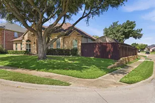 7517 Silver Lake Dr, Rowlett, TX 75089 - Photo 3