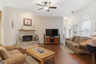 7517 Silver Lake Dr, Rowlett, TX 75089 - Photo 9