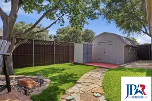 7517 Silver Lake Dr, Rowlett, TX 75089 - Photo 33