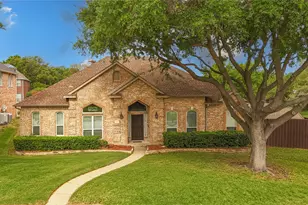 7517 Silver Lake Dr, Rowlett, TX 75089 - Photo 1