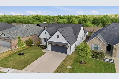 9920 Chaparral Pass, Fort Worth, TX 76126 - Photo 3