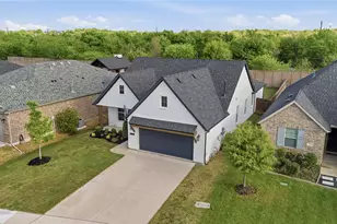 9920 Chaparral Pass, Fort Worth, TX 76126 - Photo 3