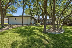 6406 Lansdowne Ct, Granbury, TX 76049 - Photo 37
