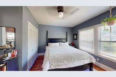 704 Cameron Avenue, Dallas, TX 75223 - Photo 11