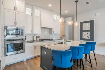 1127 Lavender Ridge, Dallas, TX 75204 - Photo 3