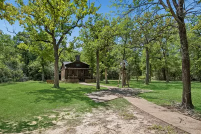 385 Meadow View Drive, Argyle, TX 76226 - Photo 35